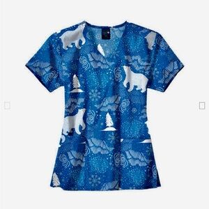 Zoe + Chloe polar bear Scrub Top